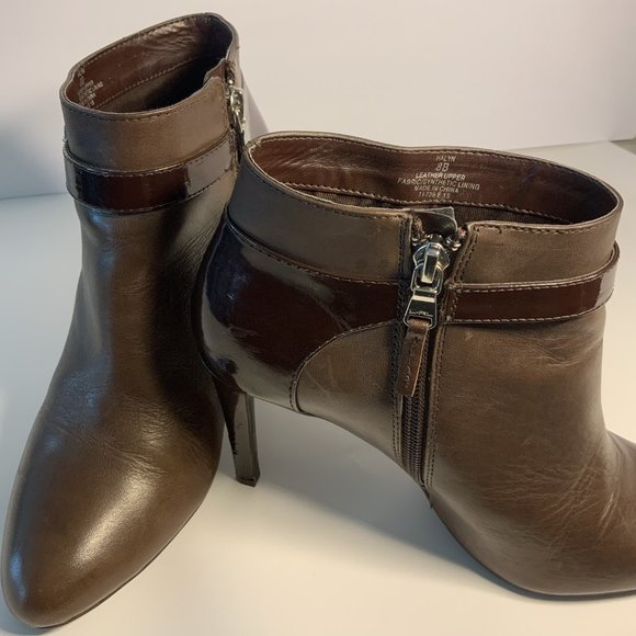 Lauren Ralph Lauren Halyn Bootie Brown Size 8 M - Picture 3 of 3